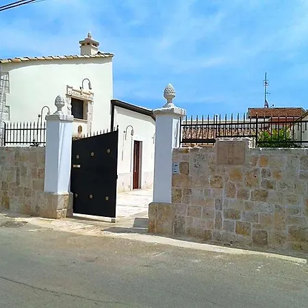 Il Mulino Del Monastero فندق مبيت وإفطار 4*