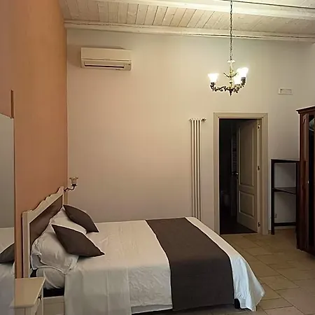 Il Mulino Del Monastero كونفيرسانو
